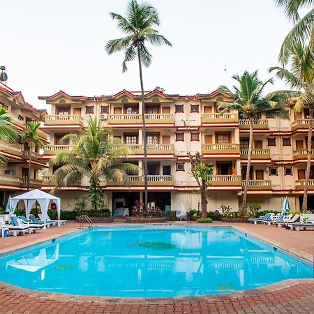 Cherrystay Holiday Resort -Candolim Beach Exteriör bild