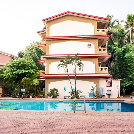 Cherrystay Holiday Resort -Candolim Beach Exteriör bild