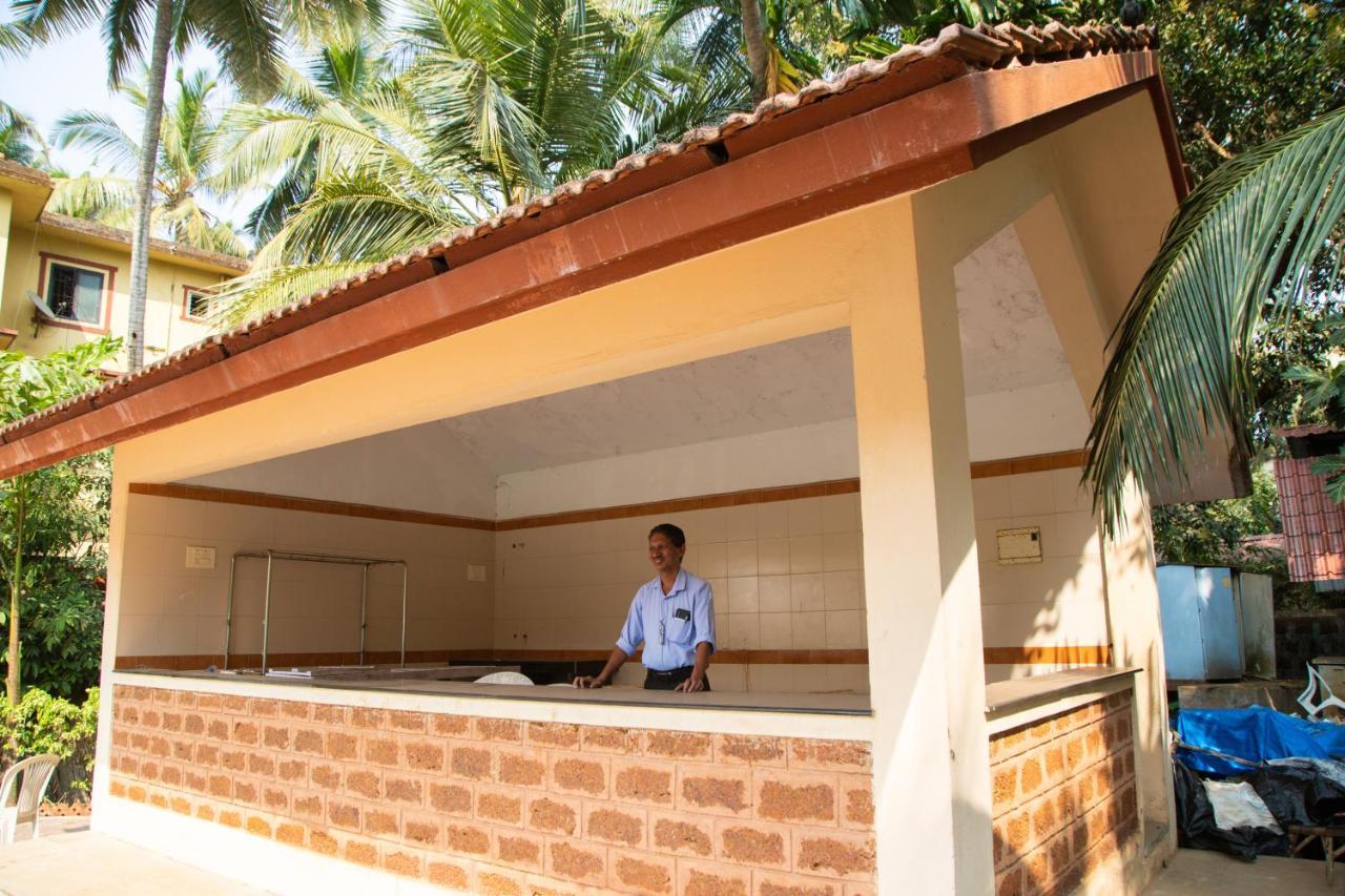 Cherrystay Holiday Resort -Candolim Beach Exteriör bild