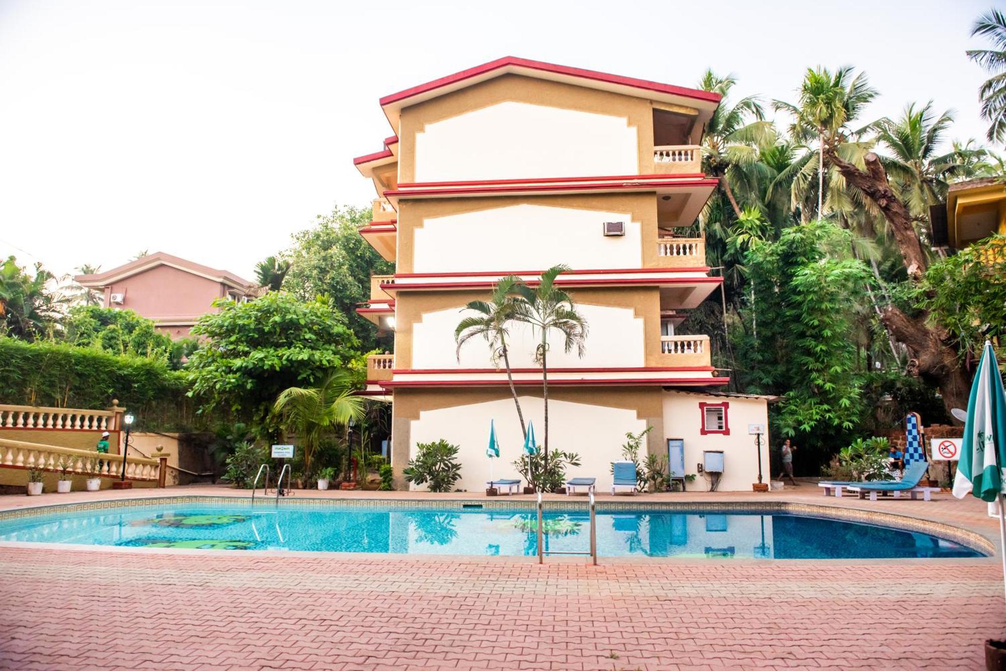 Cherrystay Holiday Resort -Candolim Beach Exteriör bild