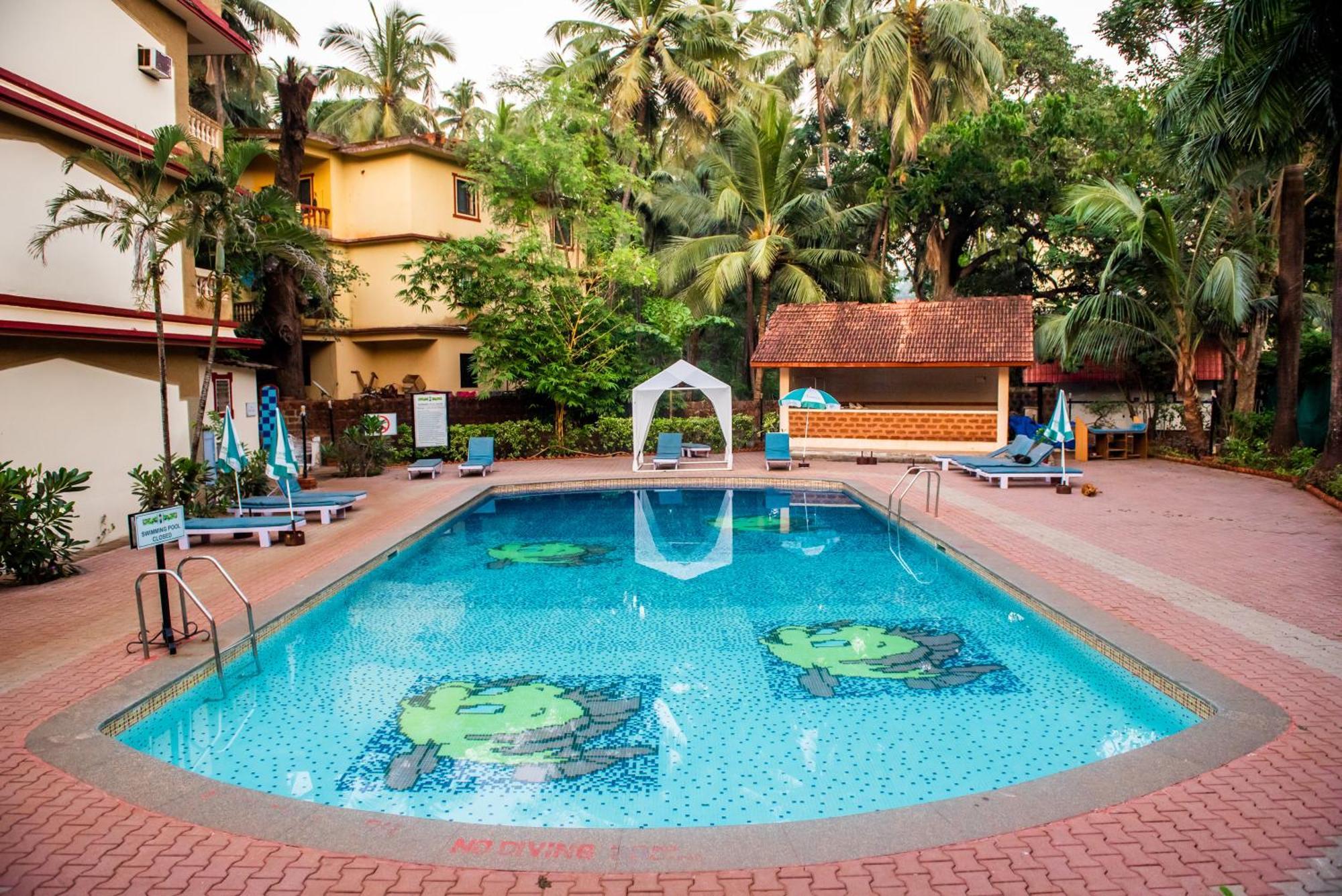 Cherrystay Holiday Resort -Candolim Beach Exteriör bild