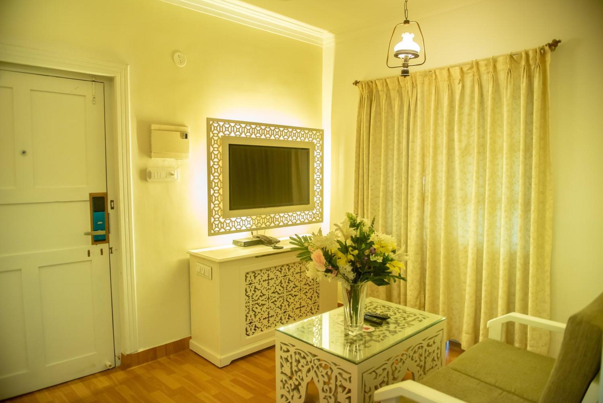 Cherrystay Holiday Resort -Candolim Beach Exteriör bild
